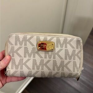Michael Kors Beige Logo Wallet